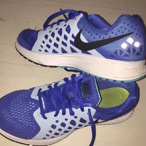 Nike zooms💙